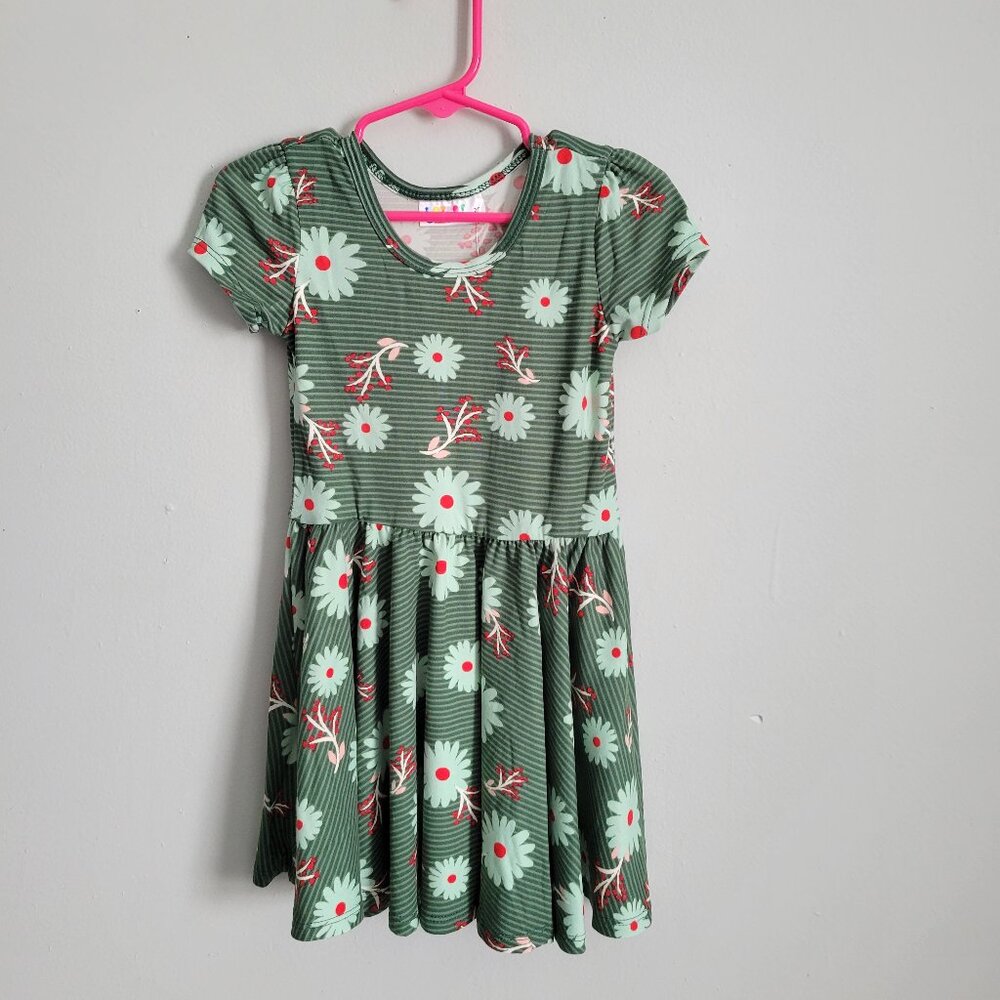 Dot Dot Smile Dress Girl's 2T Toddler Green Flower Twirl Cap Sleeve NWT